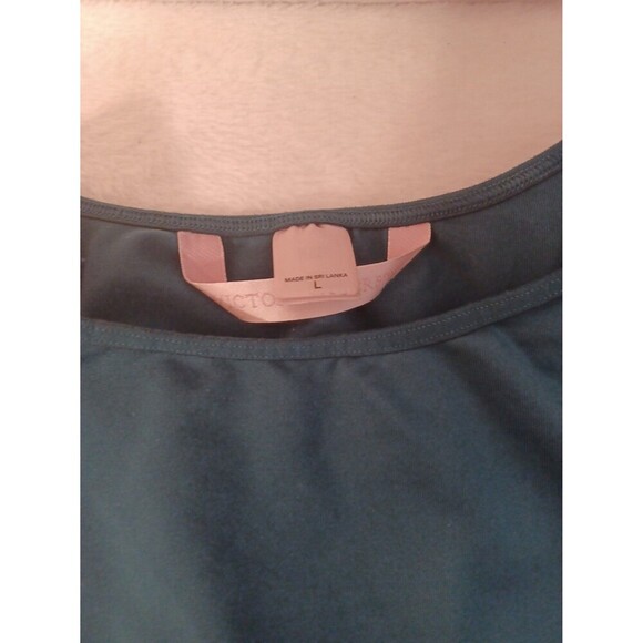 VICTORIA SECRET TWO TANK TOPS - Picture 3 of 7